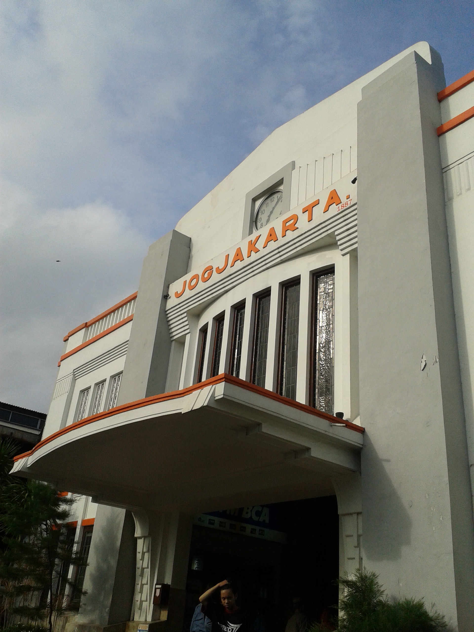 Jalan ke Jogjakarta (1)  kaburdarirumah's Blog